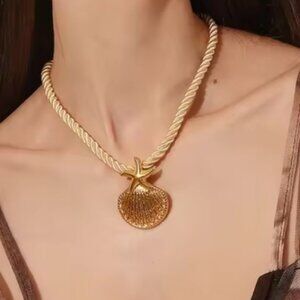 Starfish Seashell 18K Gold Stainless Steel Waterproof Pendant Necklace